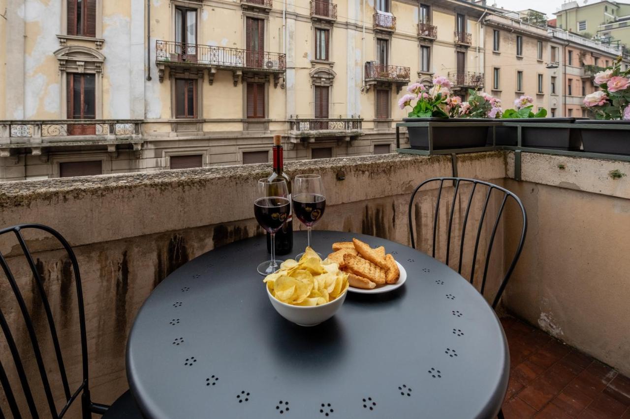 Sweett - San Gottardo Apartment มิลาน ภายนอก รูปภาพ